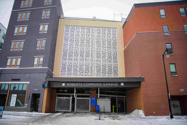 Roberts Commons Parking Garage