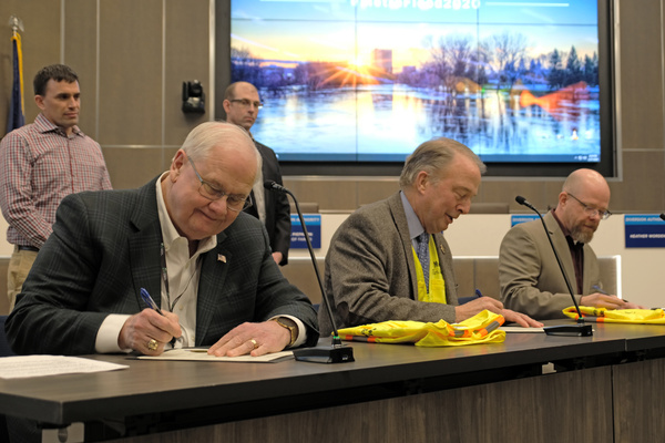 Mayor Dardis, Mayor Mahoney and Chairman Peterson sign Emergency Declarations